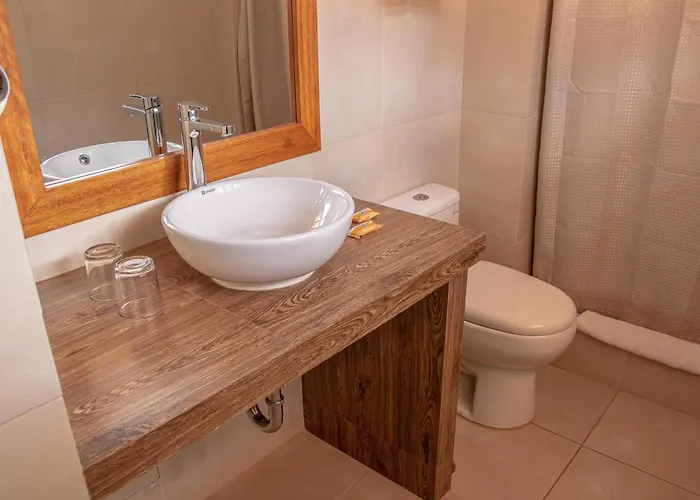 Amaru Inca Inn 3*